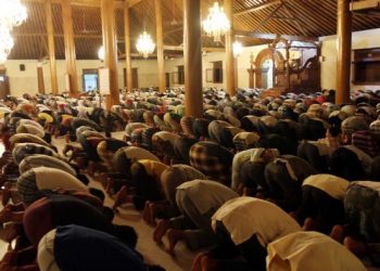 Jangan Berdebat, Ini Dalil Perbedaan Jumlah Rakaat Tarawih