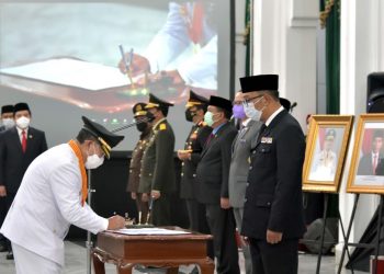 Usai Dilantik, Emil Minta Bupati Cianjur Lakukan Ini