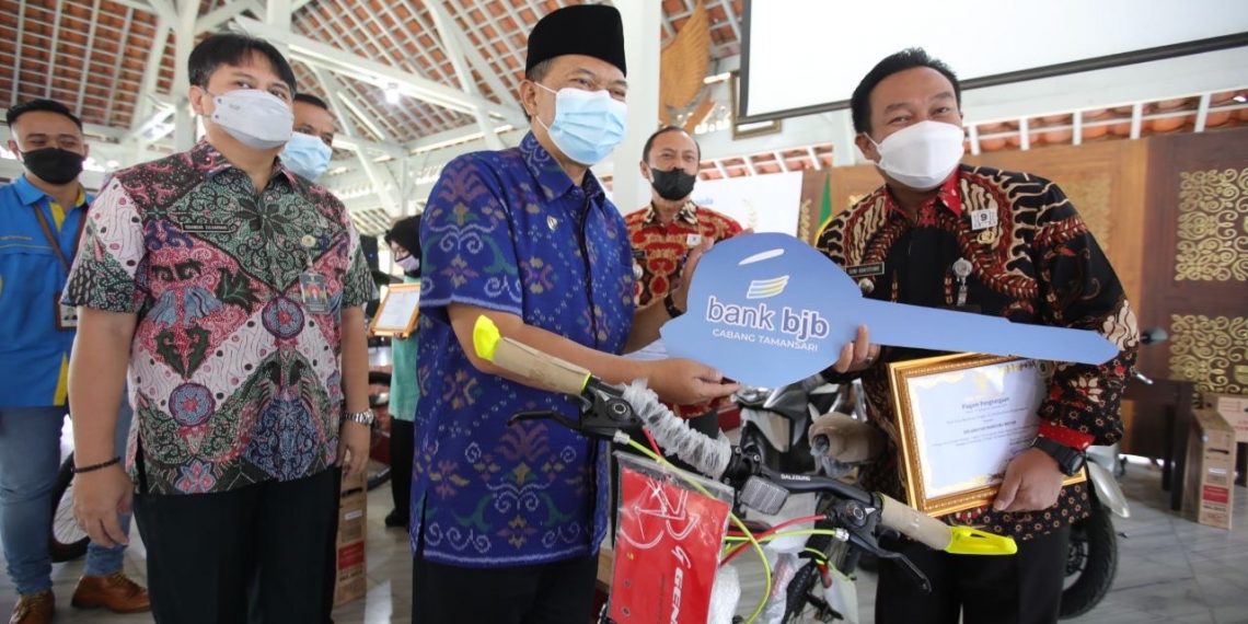 Tingkatkan PAD Pajak, Oded Minta Lurah dan Camat Edukasi Warga