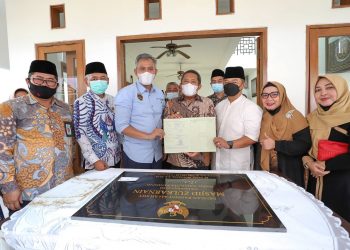 Lagi, Pemkot Bandung-BPN Berikan Sertifikat Tanah Masjid?