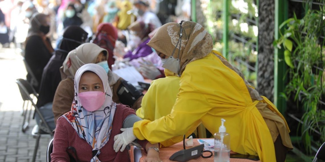 Semakin Banyak Warga Tervaksin, Pandemi Bisa Segera Berakhir