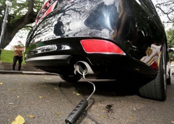 Demi Menjaga Kualitas Udara, Banyak Mobil ‘Kena Razia’ Uji Emisi di Kota Bandung