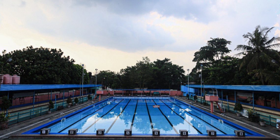 Kolam Renang Tirtalega (Pemkot)