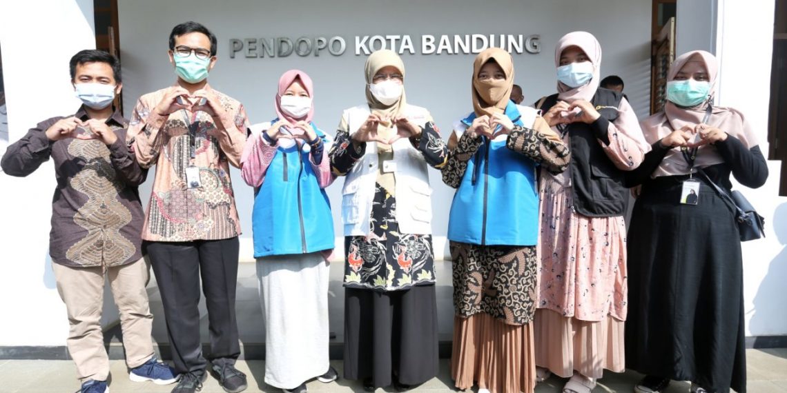 Bandung Tangginas: Rumah Amal Salman Beri Bingkisan Bumil Cantik?