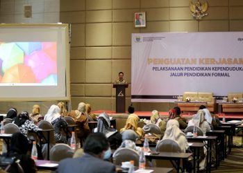 Hadapi Bonus Demografi, Pemkot Bandung Hadirkan Sekolah Siaga Kependudukan