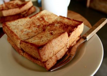 Roti Gempol Roti Legendaris di Kota Bandung
