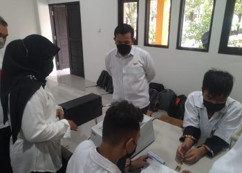 PTM Terbatas Hari Pertama di Jabar Berjalan Lancar