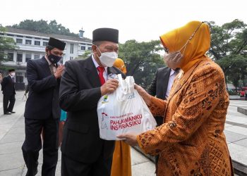 Oded Ajak Warga Tanamkan Sikap Kepahlawanan