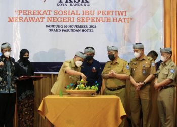 Oded: Tenaga Kesejaheraan Sosial Kecamatan Kota Bandung Terbaik