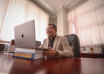 Karim Suryadi Sebut Oded Sosok Pemimpin Enggan Pencitraan