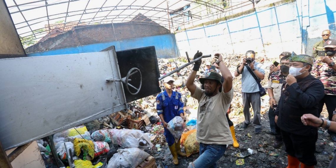 Hipwi FKPPI-Perumda Pasar Juara Teken Kerja Sama Atasi Sampah