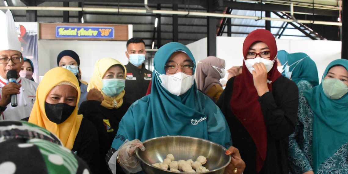 Peringati Harkanas, Pemkab Bandung Optimalkan Potensi Perikanan