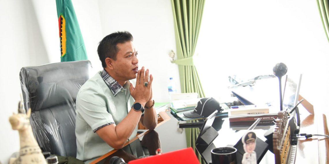 Bupati Siapkan Doorprize Umroh Bagi Pelanggan PDAM Tirta Raharja