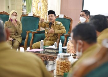 Tanggulangi Kemiskinan Ekstrim, Bupati Bandung Ambil Langkah Anggarkan Top Up BLT Desa