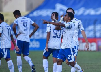 Kalahkan Persik, Persib Pepet Bhayangkara Lagi