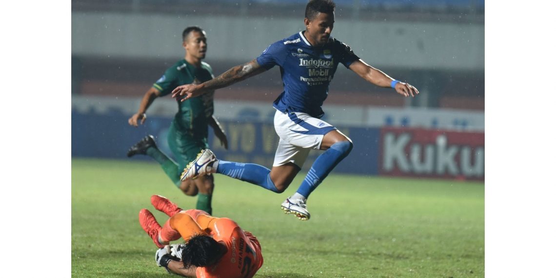 Kalah 0-3, Persib Diajari Persebaya Cara Main Efektif