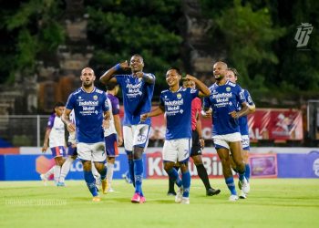 Sembilan Pemain Persib Positif COVID-19, Lawan Persikabo Tetap Jalan