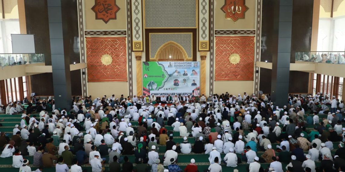 P24 Majelis Muhammadinil Fatihi Gelar Gebyar Vaksinasi dan Istighasah