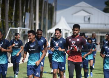 Pasrah Pemainnya Terpapar COVID-19, Umuh Pede Persib Menang