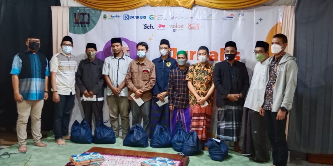 “Jurnalis Nyantri” IJTI Jabar, Harus Membuat Berita dengan Akhlak 