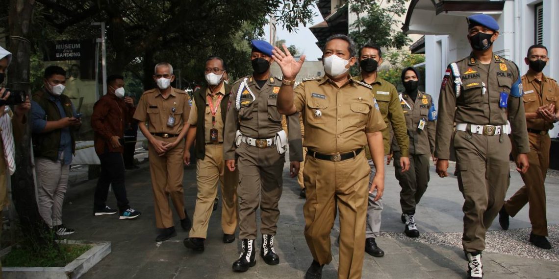 Wali Kota Bandung, Yana Mulyana