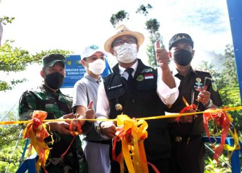 Resmikan Jembatan Gantung Simpay Asih, Ridwan Kamil: Ekonomi Warga Bisa Meningkat