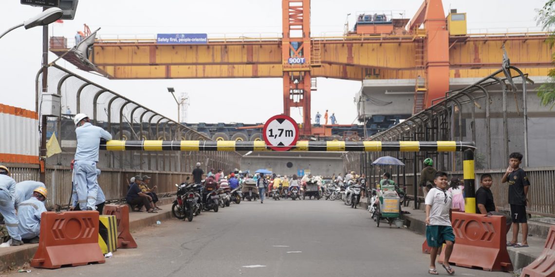 Ada Pemasangan Girder Box KCJB, Jembatan Antilope Bekasi Dibuka Terbatas