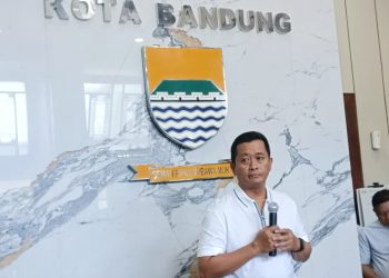 Mengintip Profil Ema Sumarna, Plh Wali Kota Bandung