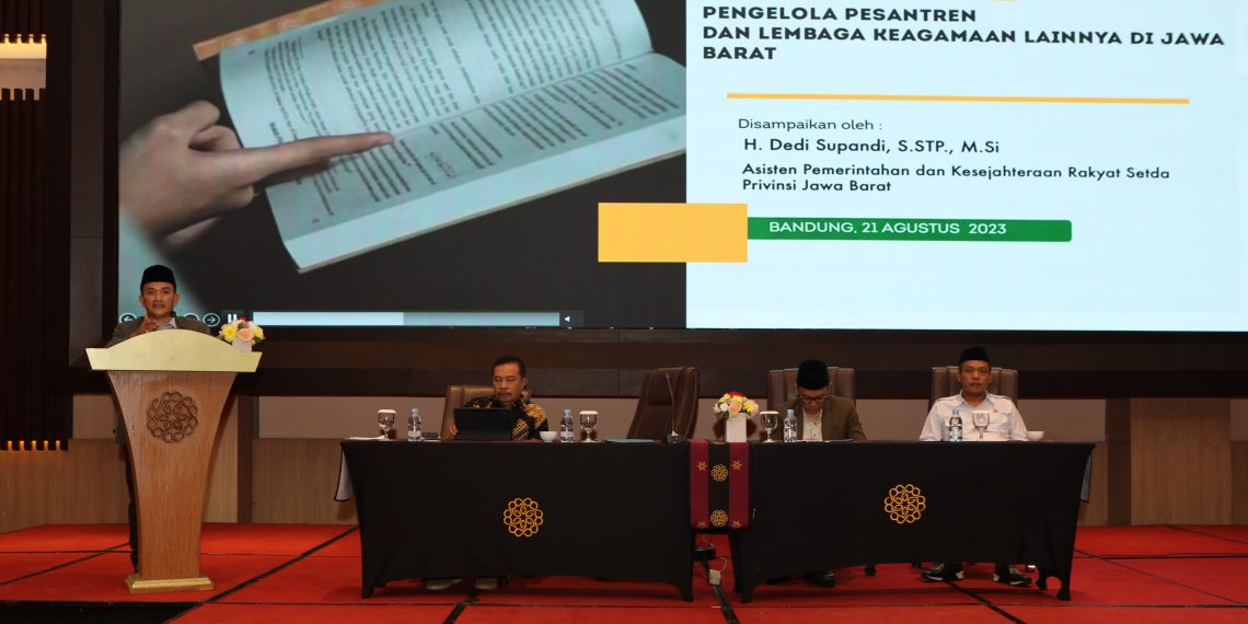 Tantangan Disrupsi di Depan Mata, Biro Kesra Jabar Ajak Santri Melek Digital