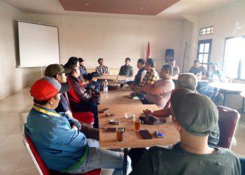 Diinisiasi Kades dan Anggota Dewan, Rempug Warga Terdampak Pembangunan Capai Kesepakatan dengan SMAN 1 Cililin