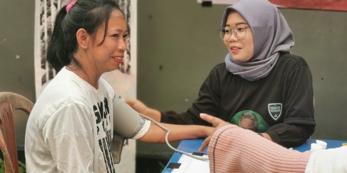 Sasar Emak-emak, Kowarteg Ganjar Cek Kesehatan Gratis di Bogor