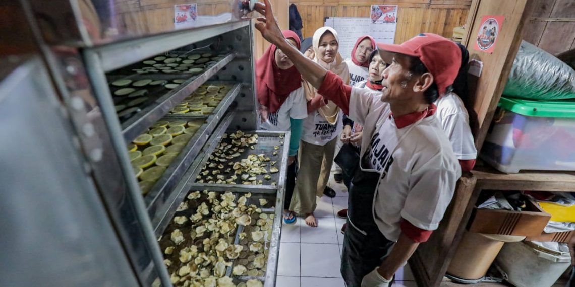 Latihan Mengolah Lemon Kering di Bandung Barat untuk Petani hingga UMKM