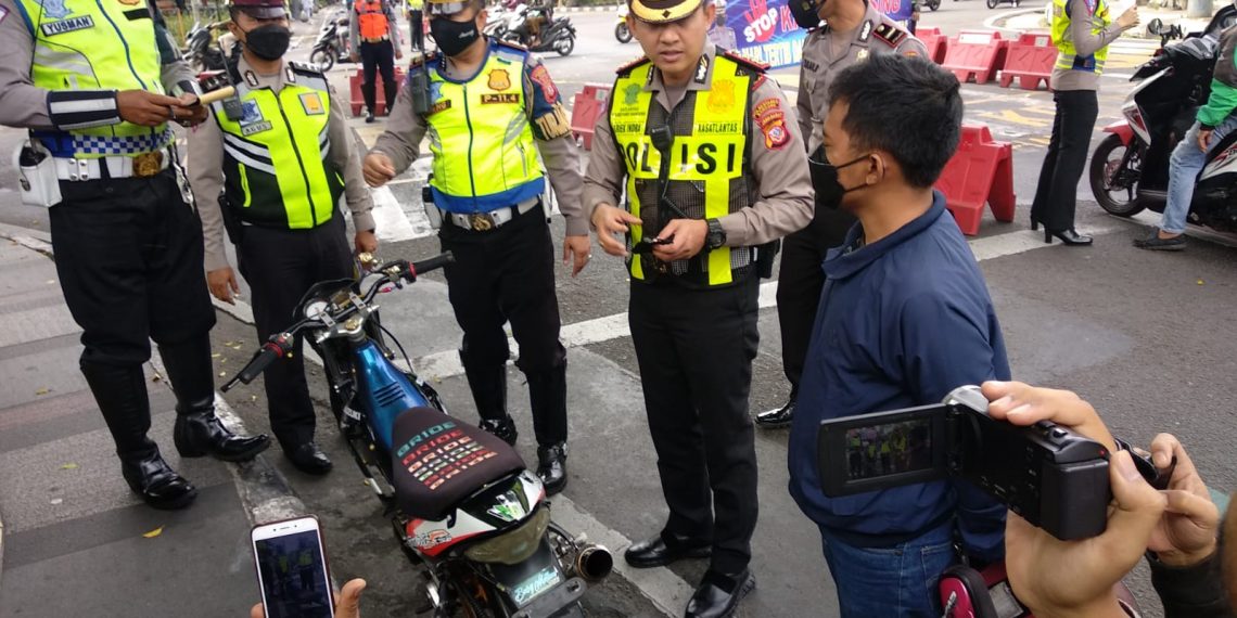 Polisi Akan Tertibkan Pengguna Knalpot Bising Jelang Nataru di Kota Bandung